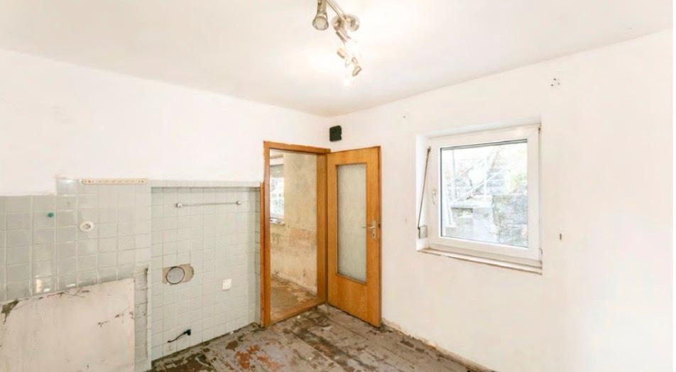 Einfamilienhaus Elchingen Oberelchingen - 6 Zimmer, 132 m&sup2;, 175.000&euro; | Angebot:27264753
