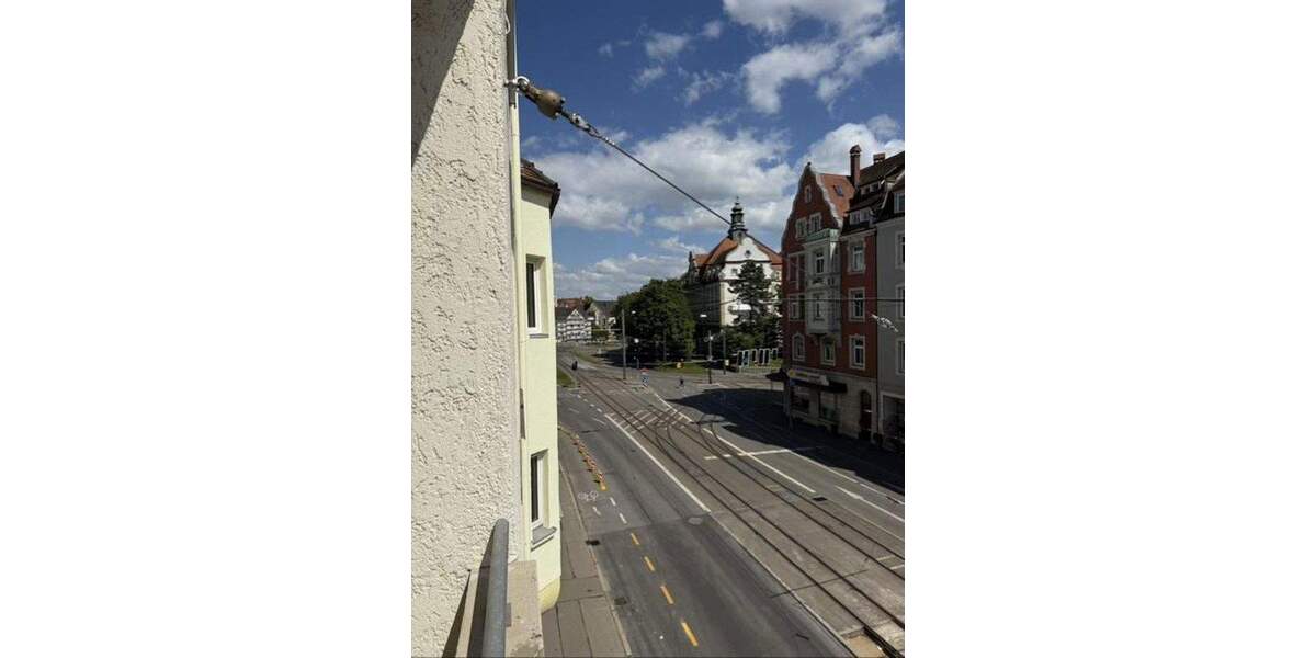 Große 3,5-Zi.-Wohnung in Ulm - 105 m², Balkon, Stellplatz, privat 3 zimmer