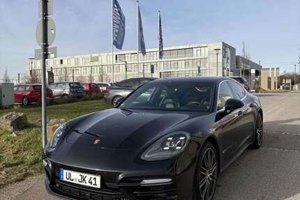 Porsche Panamera 154.600 km 65.400 € Ulm 89073