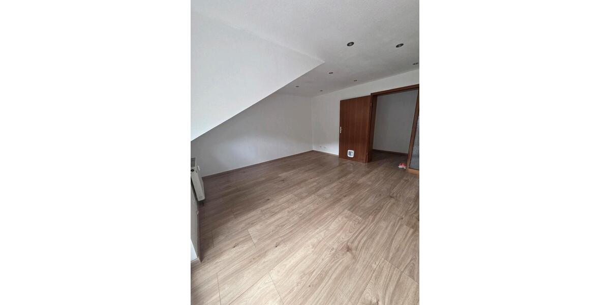 Dachgeschoßwohnung Geislingen an der Steige - 2 Zimmer, 51 m&sup2;, 174.000&euro; | Angebot:26268614