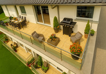 ✅Exklusives 2-Zi.-Penthouse mit XXL-Sonnenterrasse & Weitblick ☀️