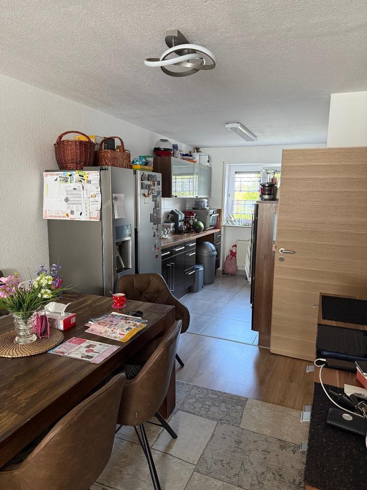 Geschmackvolle 3-Raum-Wohnung mit zwei Balkonen in Ulm-Gögglingen zimmer