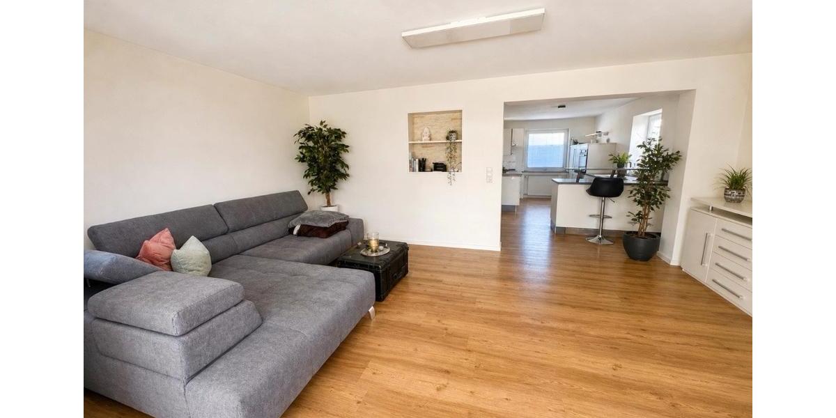 Reihenhaus Weißenhorn - 4 Zimmer, 130 m&sup2;, 1.680&euro; | Angebot:26471989