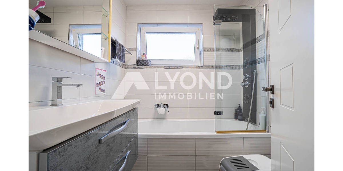 Etagenwohnung Neu-Ulm / Ludwigsfeld Ludwigsfeld - 4 Zimmer, 94 m&sup2;, 400.000&euro; | Angebot:26154949