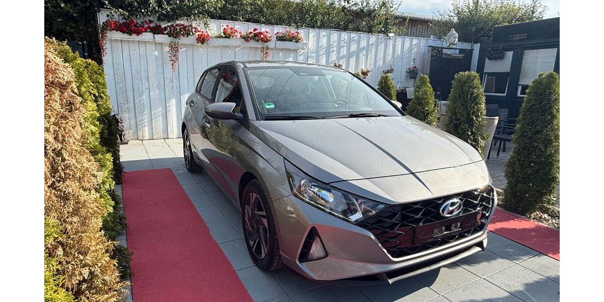 Hyundai i20 17.000 km 15.500 &euro; Ichenhausen 89335