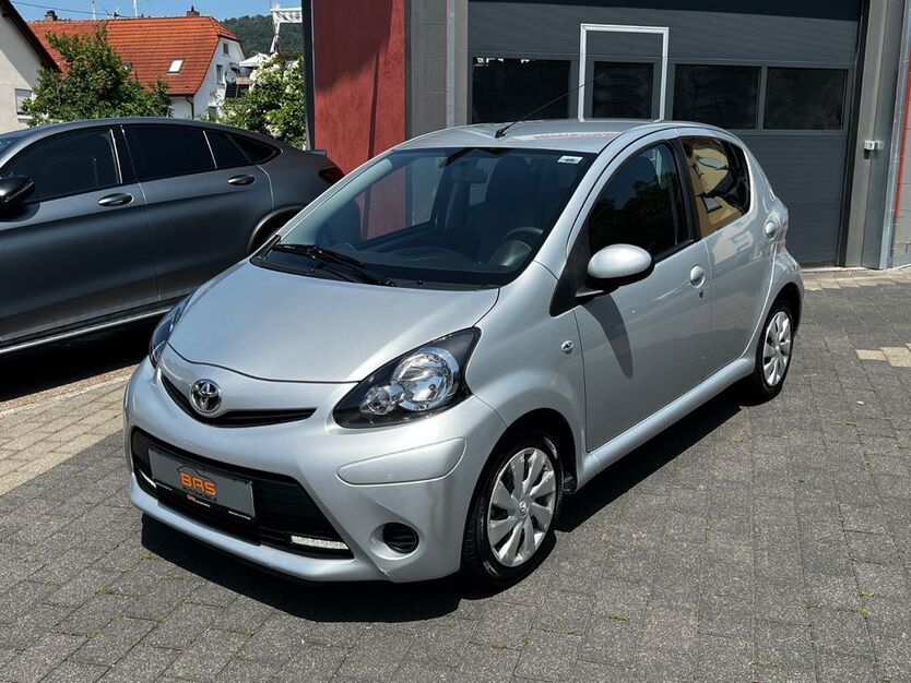 Toyota Aygo (X) 5.400 km 9.990 € Geislingen/Steige 73312