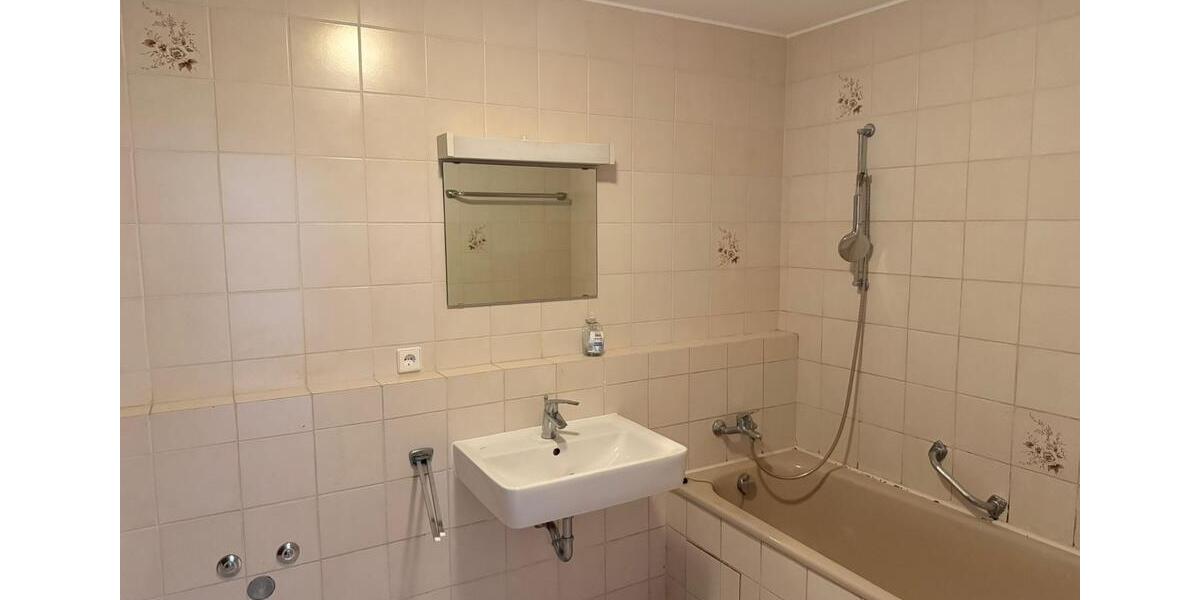Erdgeschoßwohnung Ulm Donautal - 3.5 Zimmer, 96 m&sup2;, 355.000&euro; | Angebot:27250095