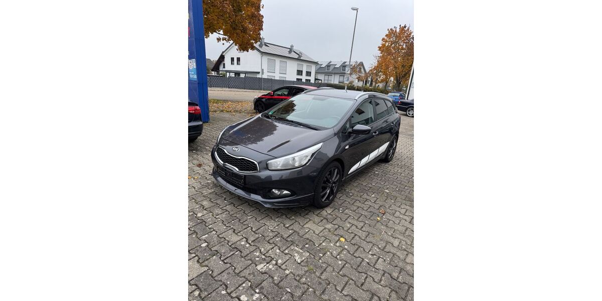 Kia ceed Sportswagon 119.000 km 6.990 &euro; Leipheim 89340