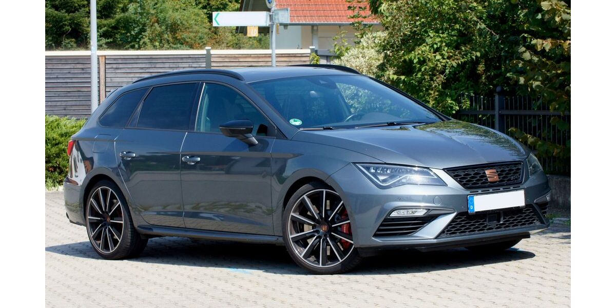 Seat Leon 130.000 km 19.600 &euro; Ulm 89075