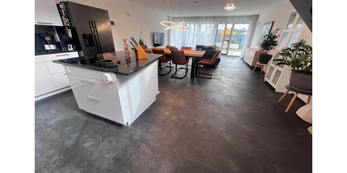 Villa Neu-Ulm Ludwigsfeld - 4 Zimmer, 140 m&sup2;, 1.200.000&euro; | Angebot:26521374