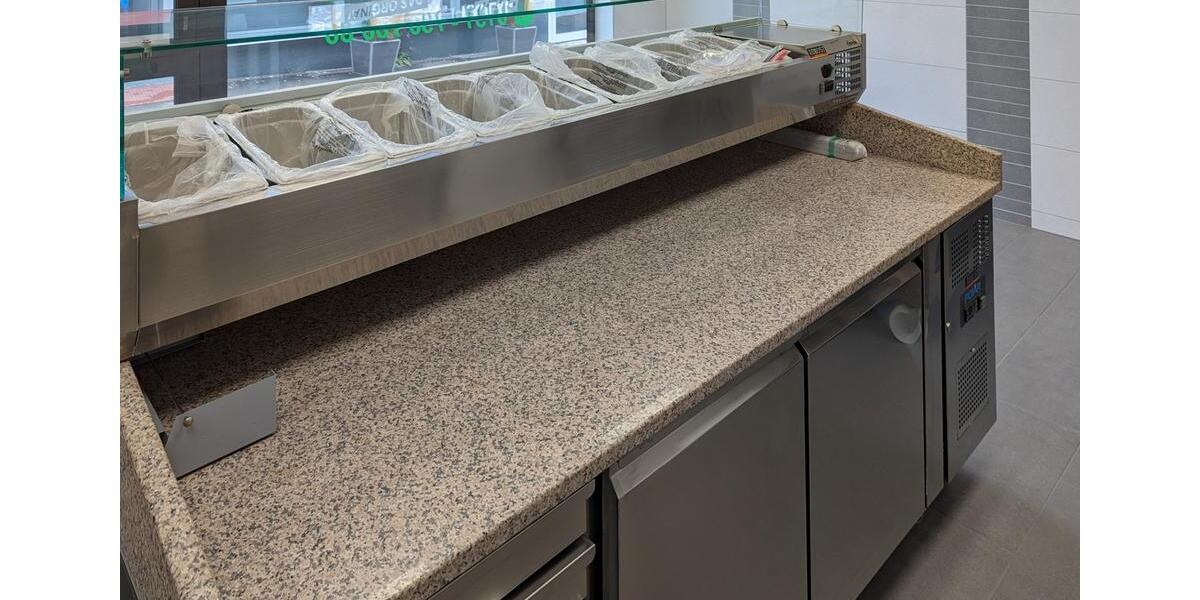 Voll ausgestatteter Lieferservice in Ulm-Böfingen zimmer