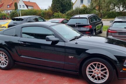 Ford Mustang 115.000 km 12.999 € Weißenhorn 89264