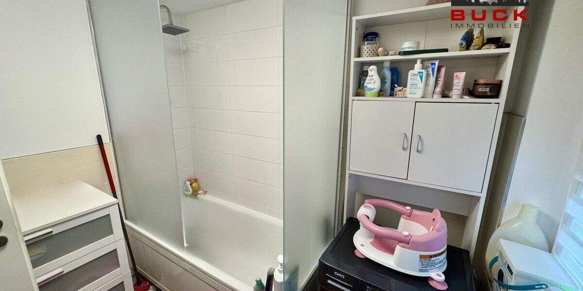 Charmante Doppelhaushälfte in ruhiger Lage mit großem Garten und Terrasse 6 zimmer