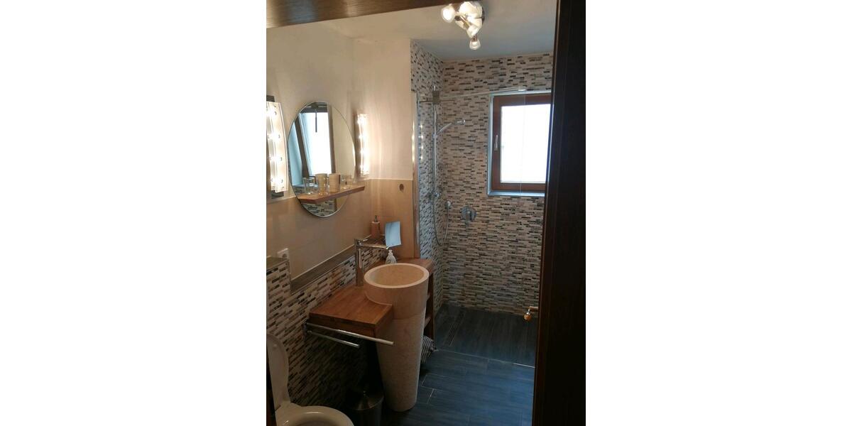 Etagenwohnung Buch - 3 Zimmer, 70 m&sup2;, 1.400&euro; | Angebot:25005321