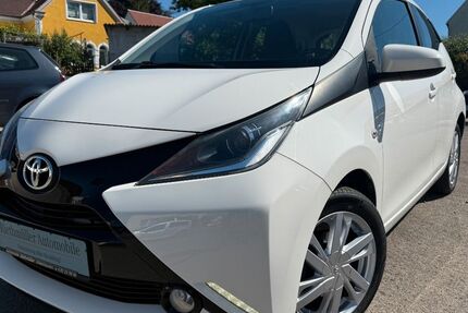 Toyota Aygo (X) 39.000 km 9.400 &euro; Ichenhausen 89335