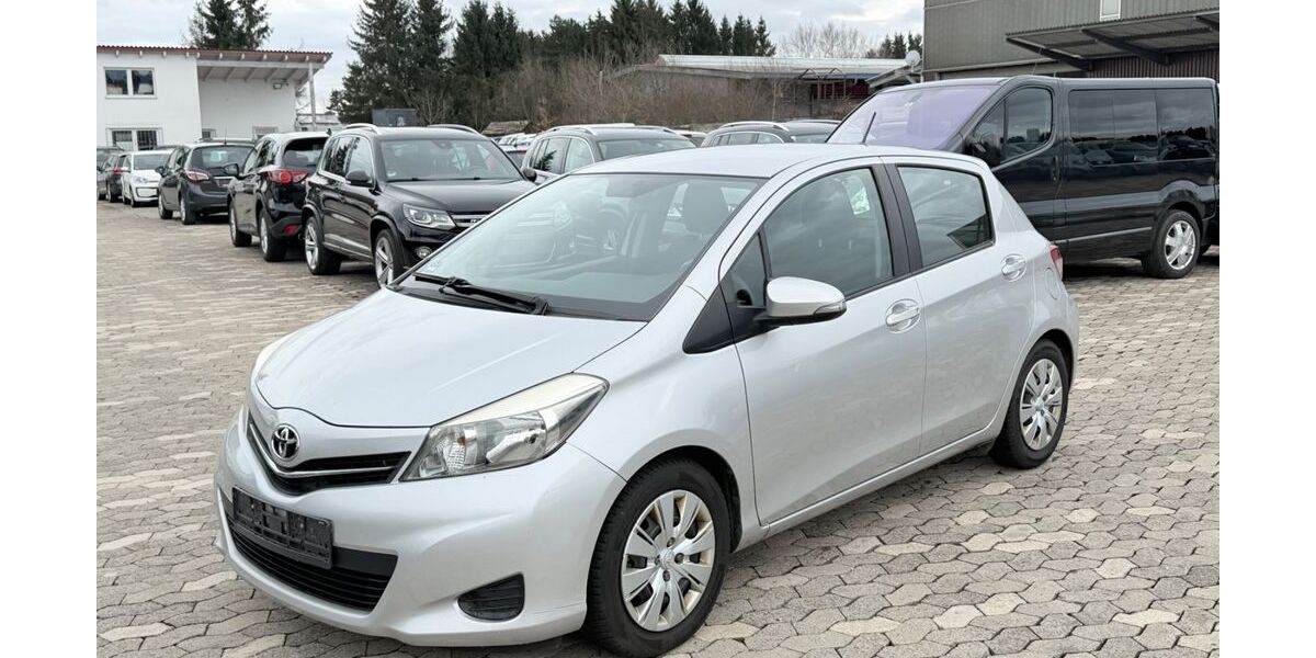 Toyota Yaris 125.700 km 4.950 &euro; Erbach 89155