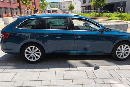 Skoda Superb 230.000 km 12.000 &euro; Ulm 89077