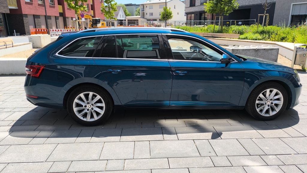 Skoda Superb 230.000 km 12.000 &euro; Ulm 89077