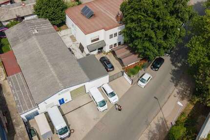 Haus zum Kaufen in Weißenhorn 950.000 € 369 m² 9 zimmer