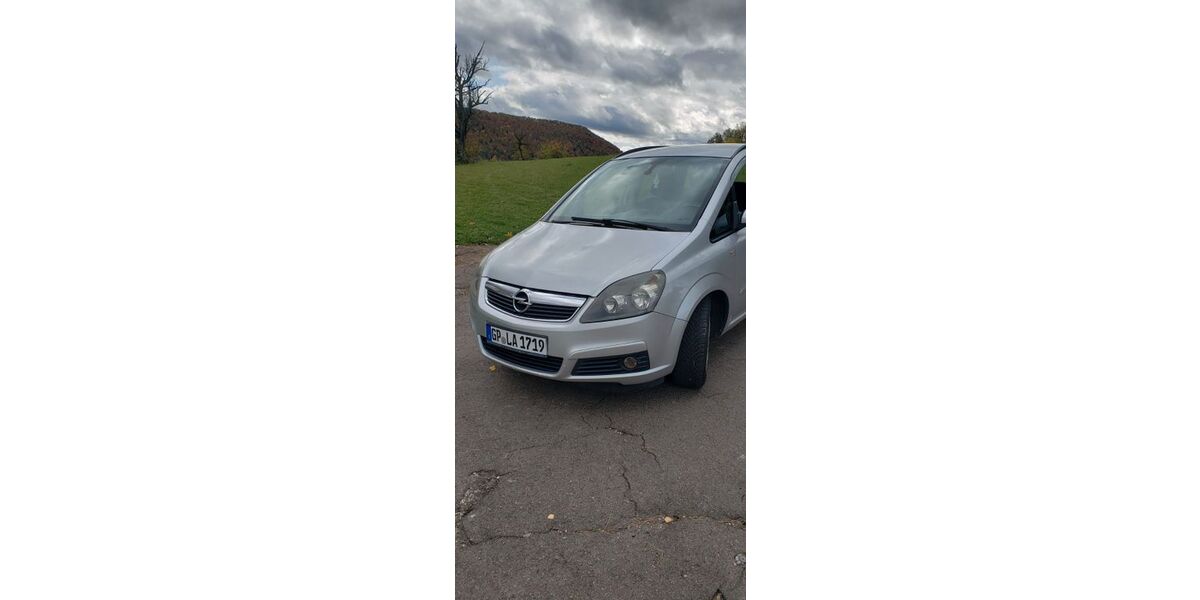 Opel Zafira 159.000 km 3.990 &euro; Geislingen 73312