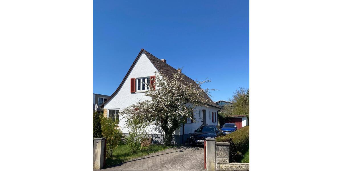 Etagenwohnung Langenau - 5 Zimmer, 135 m&sup2;, 2.000&euro; | Angebot:26297558