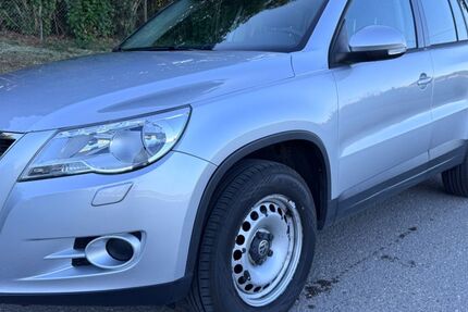 VW Tiguan 199.999 km 3.600 &euro; neu-ulm 89231