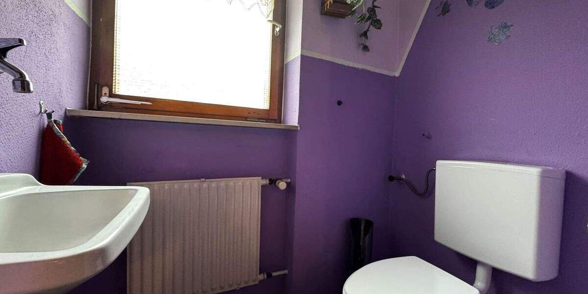 Einfamilienhaus Herbrechtingen - 6 Zimmer, 195 m&sup2;, 435.000&euro; | Angebot:25835059