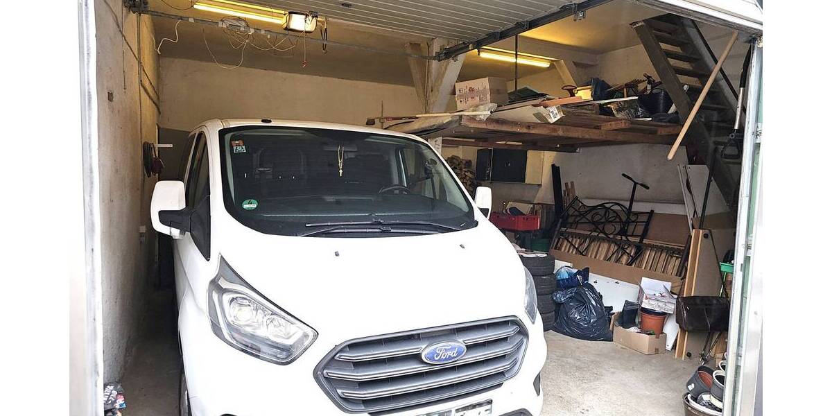 Etagenwohnung Laichingen Feldstetten - 7 Zimmer, 202 m&sup2;, 299.000&euro; | Angebot:25695100