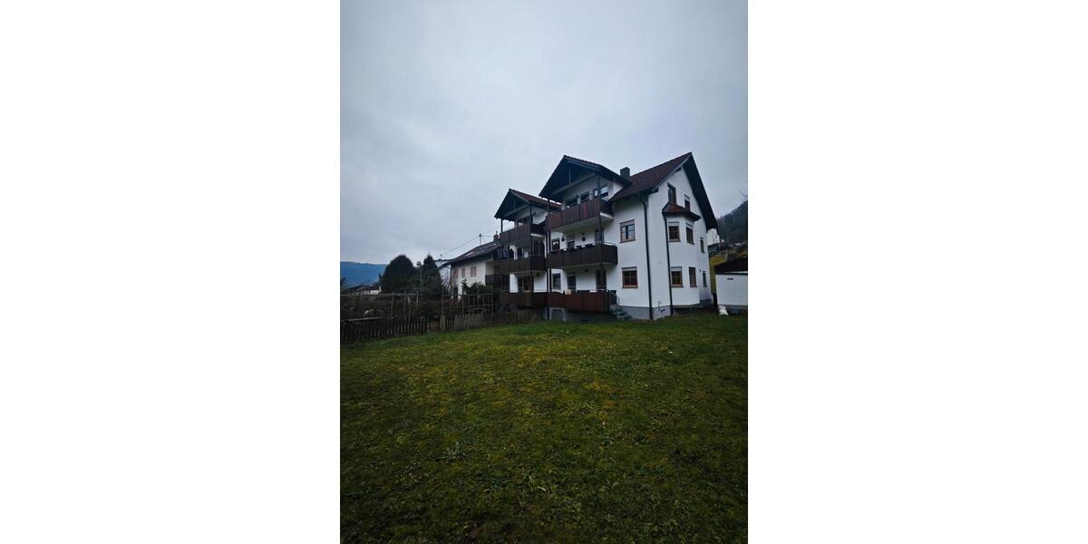 Hochparterre Kuchen - 2 Zimmer, 70 m&sup2;, 160.000&euro; | Angebot:27024815