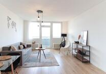 Frisch renoviertes Zuhause mitten in Neu-Ulm inkl Balkon & Aufzug