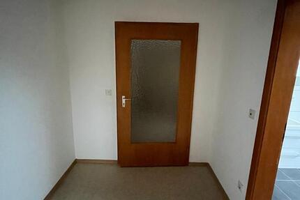 Gepflegte 2,5 Zimmer-DG-Wohnung in zentraler Lage in Illertissen 2.5 zimmer