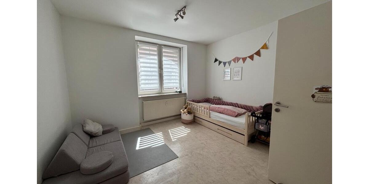 Hochparterre Neu-Ulm Ludwigsfeld - 3 Zimmer, 85 m&sup2;, 720&euro; | Angebot:26314006