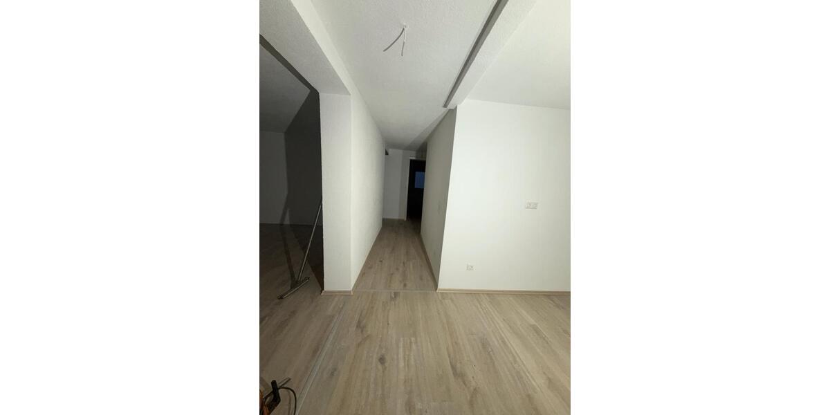 Terrassenwohnung Laupheim - 4 Zimmer, 100 m&sup2;, 1.250&euro; | Angebot:24754703