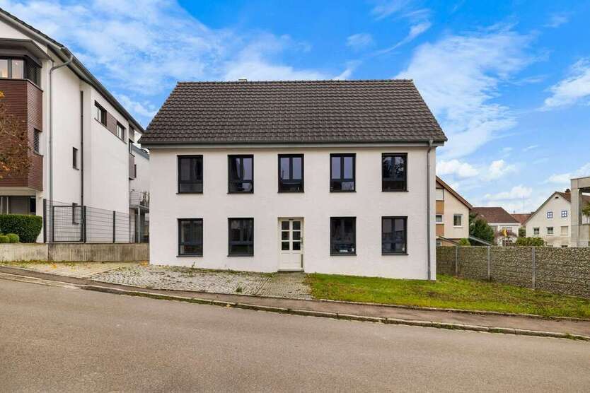 Haus zum Kaufen in Erbach 589.000 € 204 m²