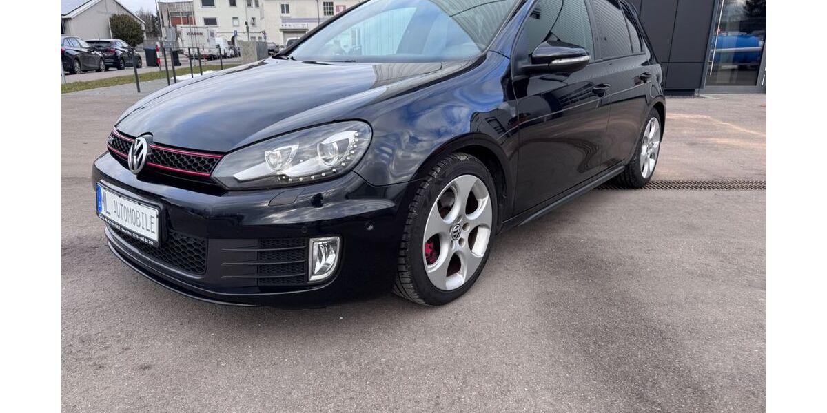 VW Golf 211.000 km 7.600 &euro; neu-ulm 89231