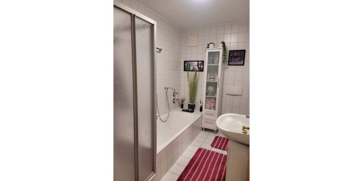 Etagenwohnung Ichenhausen - 3 Zimmer, 77 m&sup2;, 235.000&euro; | Angebot:26763652