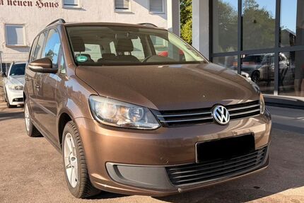 VW Touran 219.374 km 6.300 &euro; Laupheim 88471