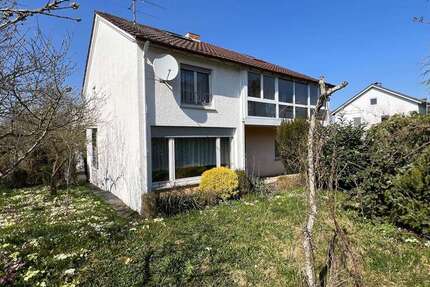 Haus zum Kaufen in Ehingen (Donau) 399.000 € 150 m² 8 zimmer