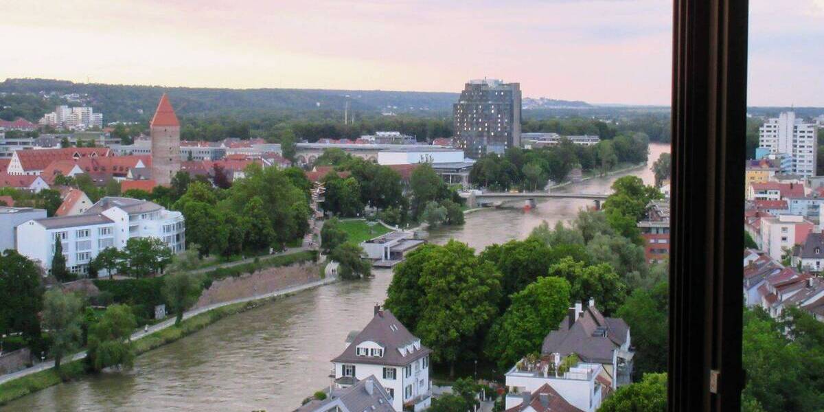 Etagenwohnung Neu-Ulm Stadtmitte - 4 Zimmer, 137 m&sup2;, 815.000&euro; | Angebot:26910516