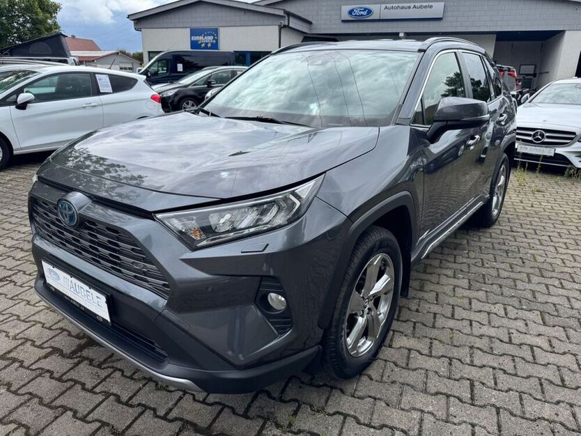 RAV 4