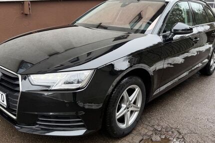 Audi A4 143.000 km 16.990 &euro; Neu-Ulm (Pfuhl) 89233