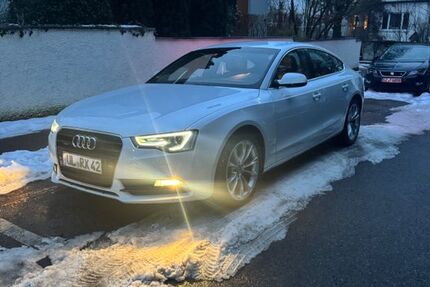 Audi A5 160.000 km 16.000 &euro; Ulm 89077
