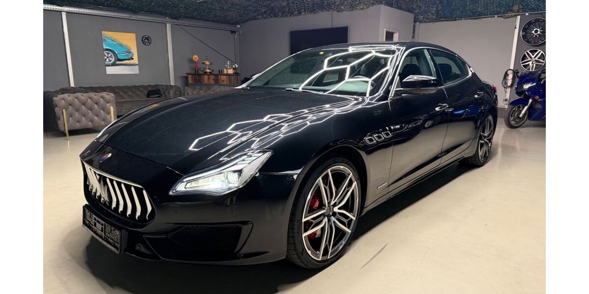 Maserati Quattroporte 154.320 km 31.500 &euro; Ulm 89079