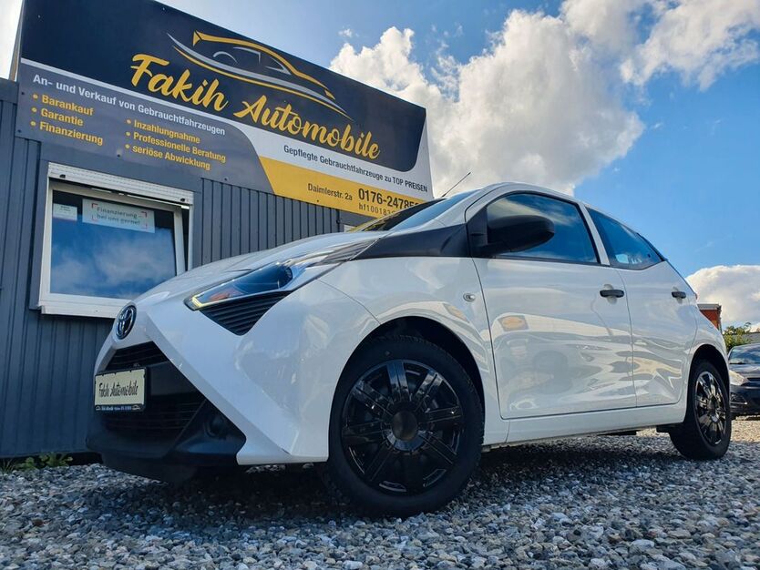 Toyota Aygo (X) 52.000 km 9.499 € Weißenhorn 89264
