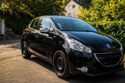 Peugeot 208 134.929 km 3.500 &euro; Geislingen 73312