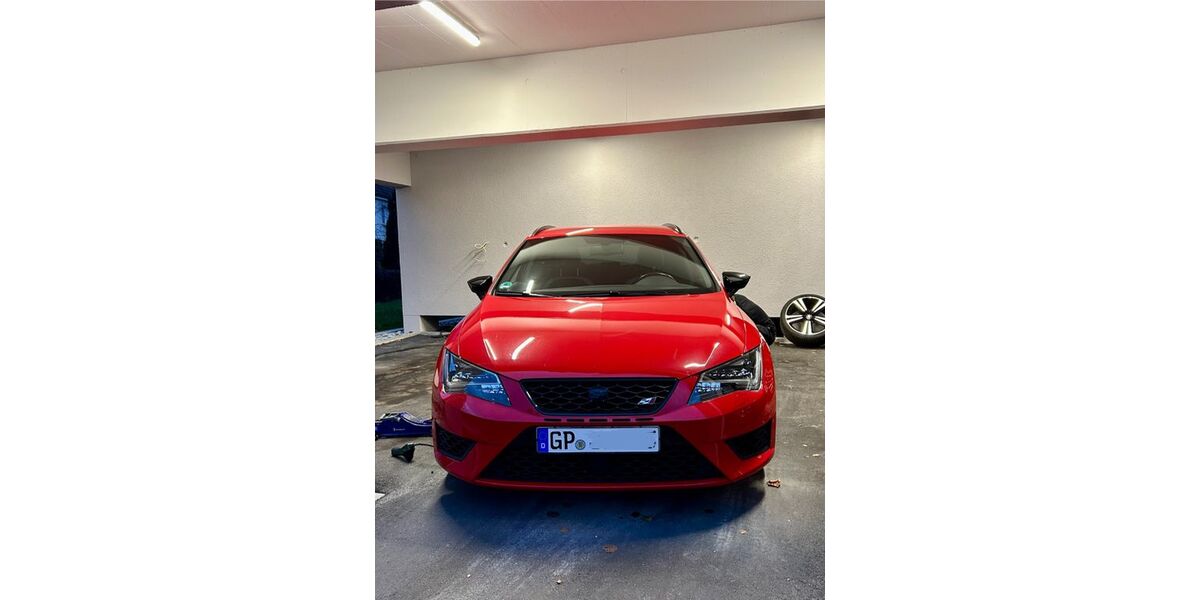 Seat Leon 127.000 km 15.499 &euro; Bad Überkingen 73337