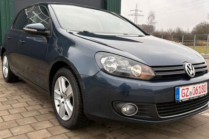 VW Golf 127.000 km 5.999 &euro; Kötz 89359