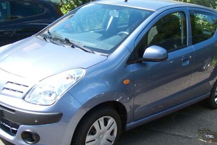 Nissan Pixo