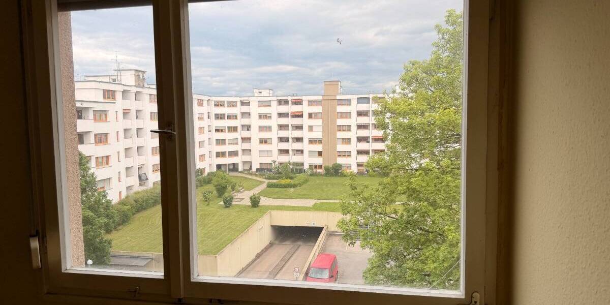 Etagenwohnung Ulm Wiblingen - 3 Zimmer, 82 m&sup2;, 250.000&euro; | Angebot:26805642