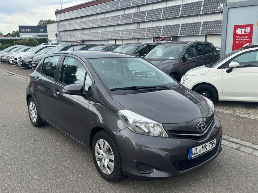 Yaris